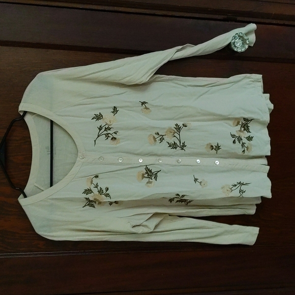 J. Jill Tops - J. Jill Pale Yellow Long Sleeve Floral Embroidered Button Down Top Size Large
